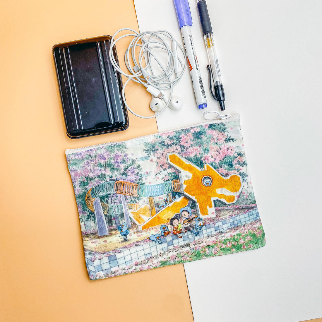 Ah Guo Zipper Pouch